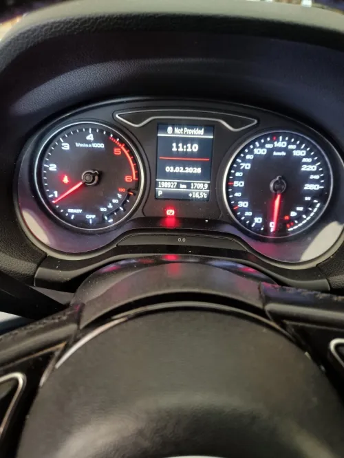 Audi Q2 2017 Sline