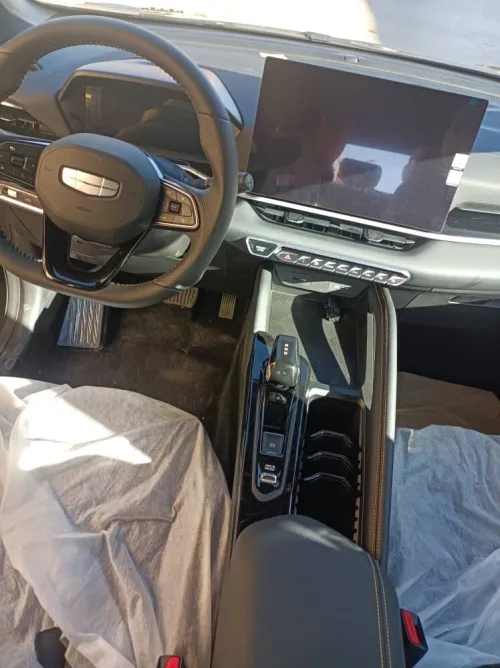 Geely Coolray 2026 fall option