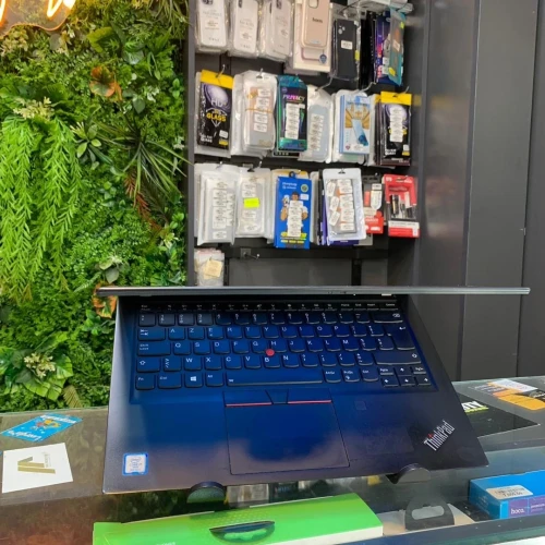 LENOVO T490S I7 8th 8GB 256GB SSD 14 FHD