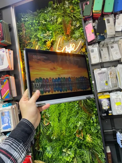 LENOVO YOGA X380 I7 8th 8GB 256GB SSD 13.3 FHD TACTILE 360