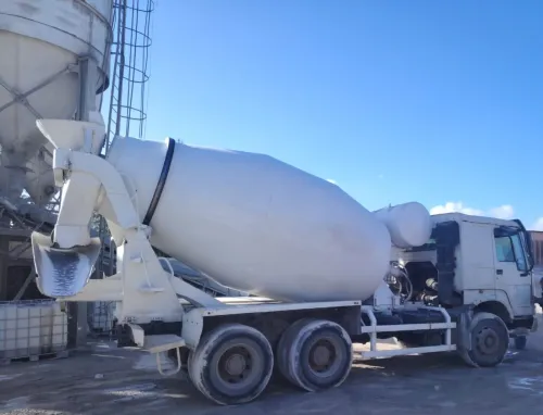 Camion Malaxeur howo 2012