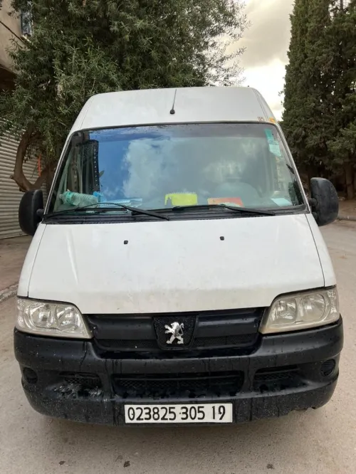 Peugeot Boxer 
