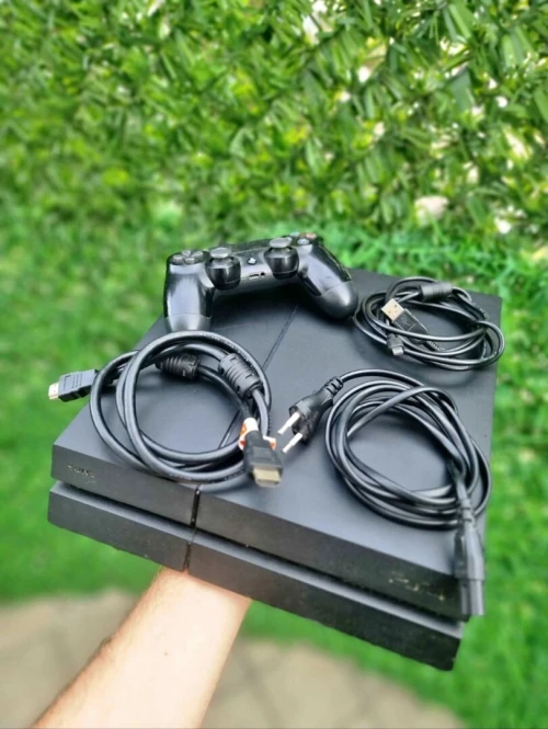 PS4 FAT FLASHÉ 1TO 12.52