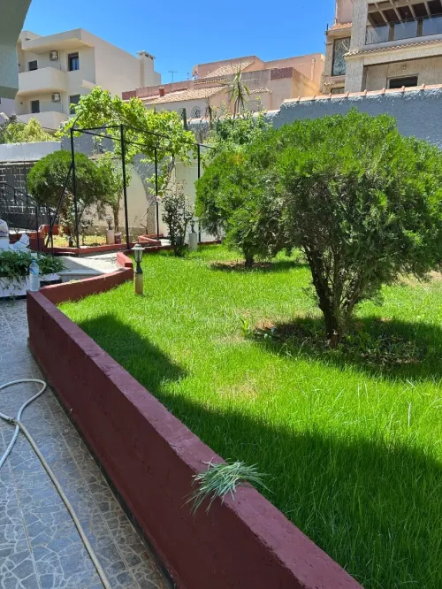 Location vacances Appartement F5 Alger Alger centre