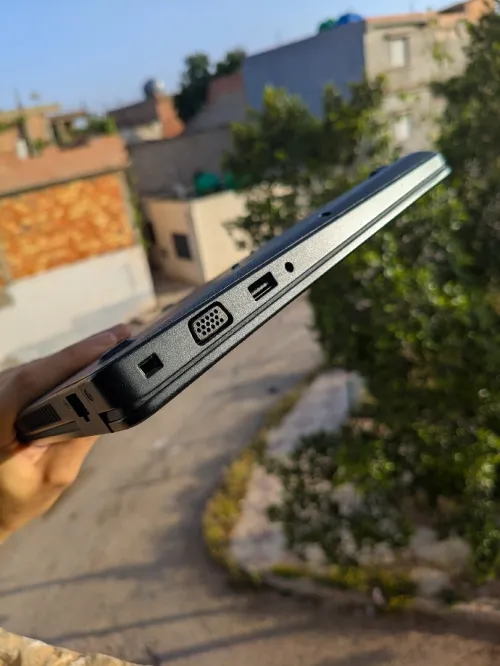 Dell Latitude 5490 Tactile - i5 7ème Gén - çaba Nqi bzaf