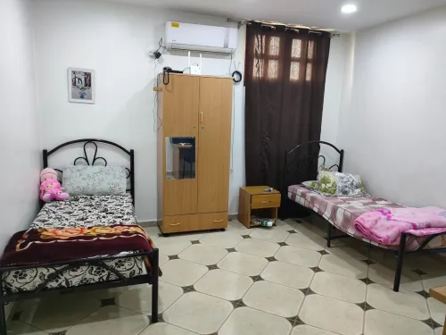Bed room