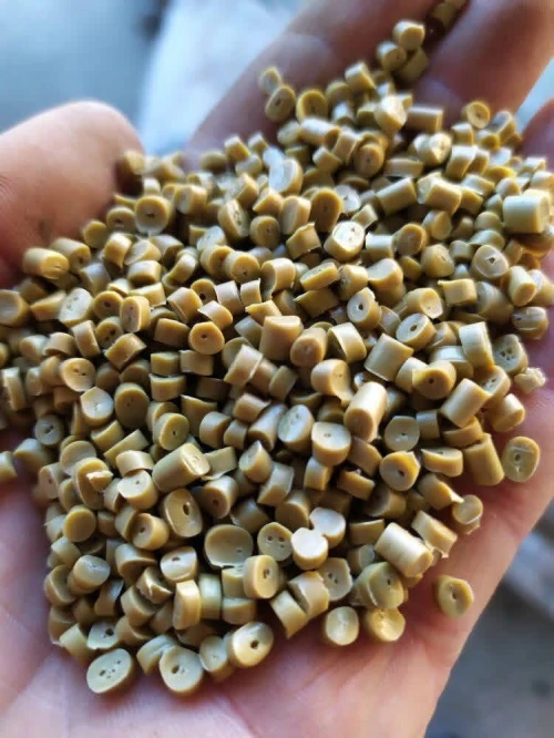 Service de recyclage de plastique pour les industriels (PEHD / PELD / PP)
