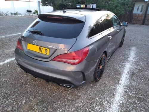Mercedes CLA Shooting Brake 2017 Edition Orange Art