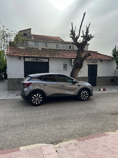 Renault Captur 2023 Hybride E-teck