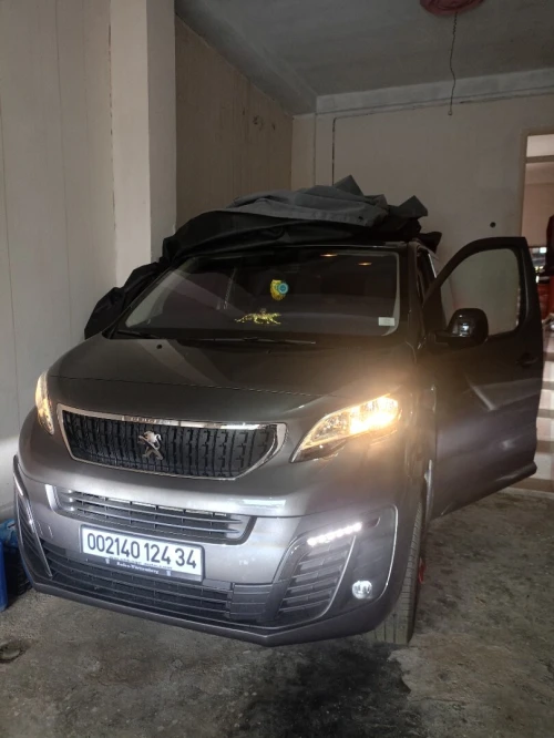 Peugeot Expert 2024 