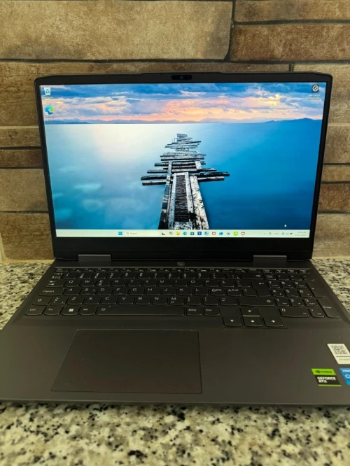 LENOVO LOQ RTX4050