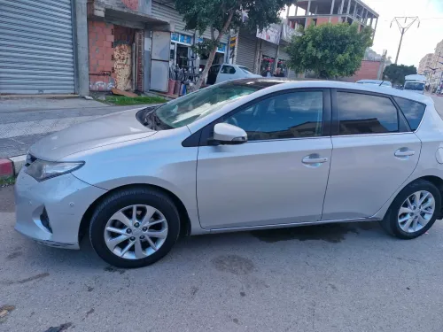 Toyota Auris 2014 Dynamique +