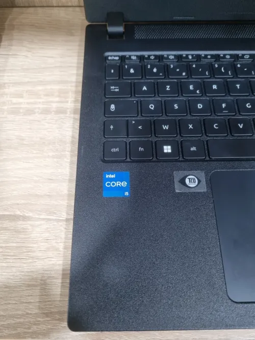 Acer travelMate P215 -54 i5 1235U 16GB 512 SSD