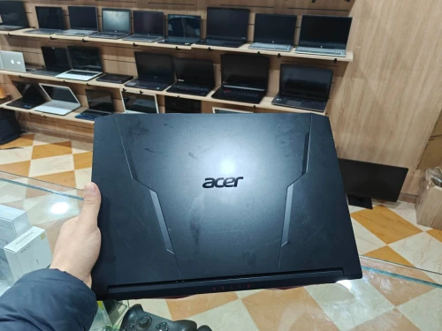 ACER NITRO 5 i5 11400H 24GB 512GB SSD NVME 15.6 FULLHD IPS 144HZ  RTX 3060 6GB