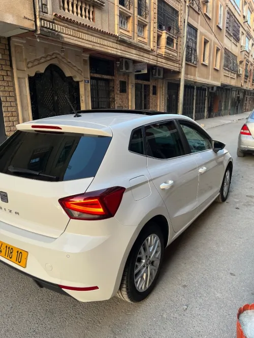 Seat Ibiza 2018 HIGH