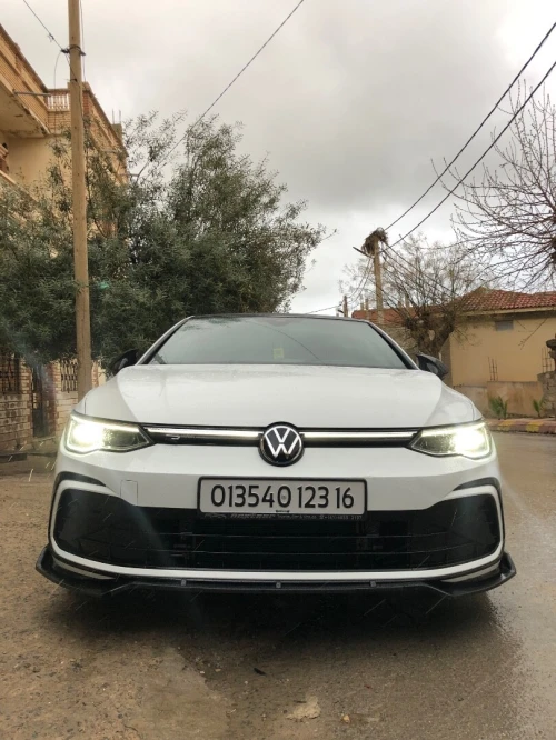 Volkswagen Golf 8 2023 R-Line