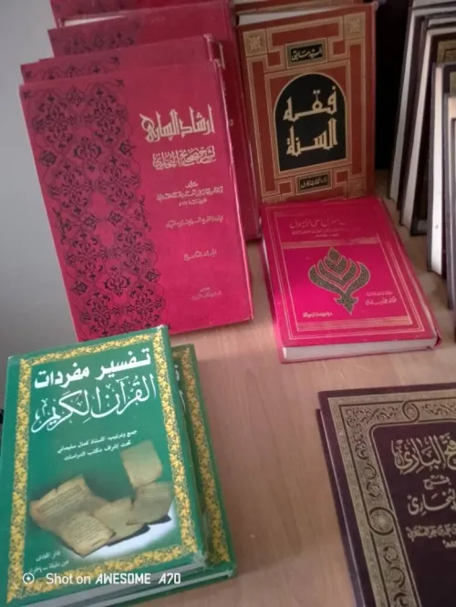 Livres Religieuses et Scientifiques