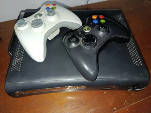 Xbox 360 120 GB