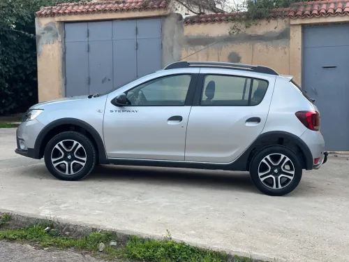 Dacia Sandero 2023 Stepway Extreme plus