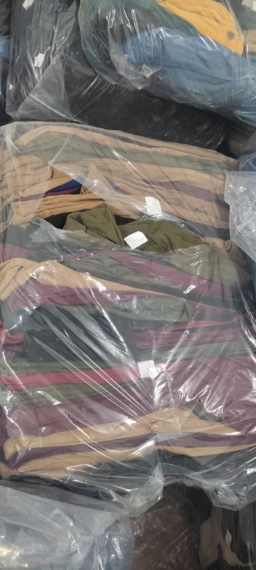 Lot lots de Pantalon jeans femme لو سروال جينز نساء 