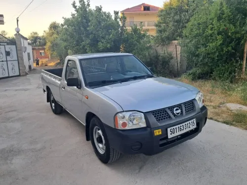 Nissan Pickup 2012 Nissan