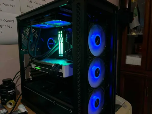 PC Desktop Gamer