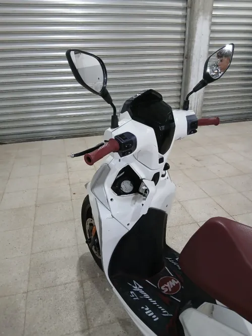 Sym St200 2024