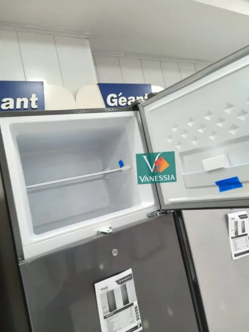 Réfrigérateur marque géant 420L