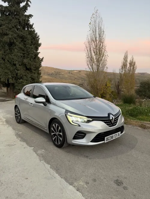 Renault Clio 5 2021 Intons