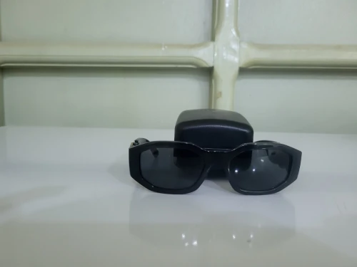 Lunettes de soleil