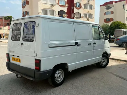 Renault trafic 2000