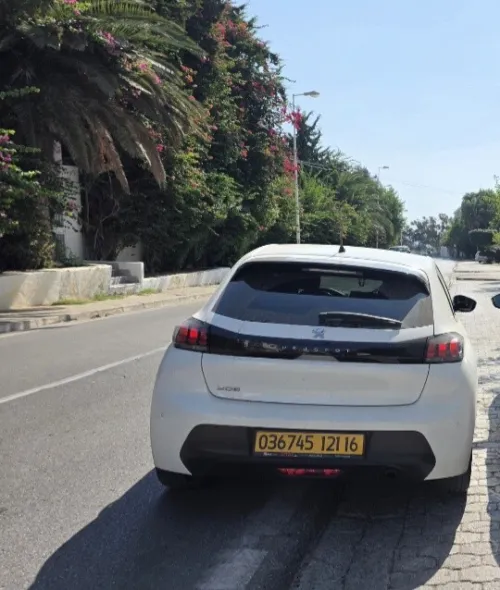 Peugeot 208 2021 Style