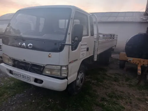 JAC Lour 2003 Lour
