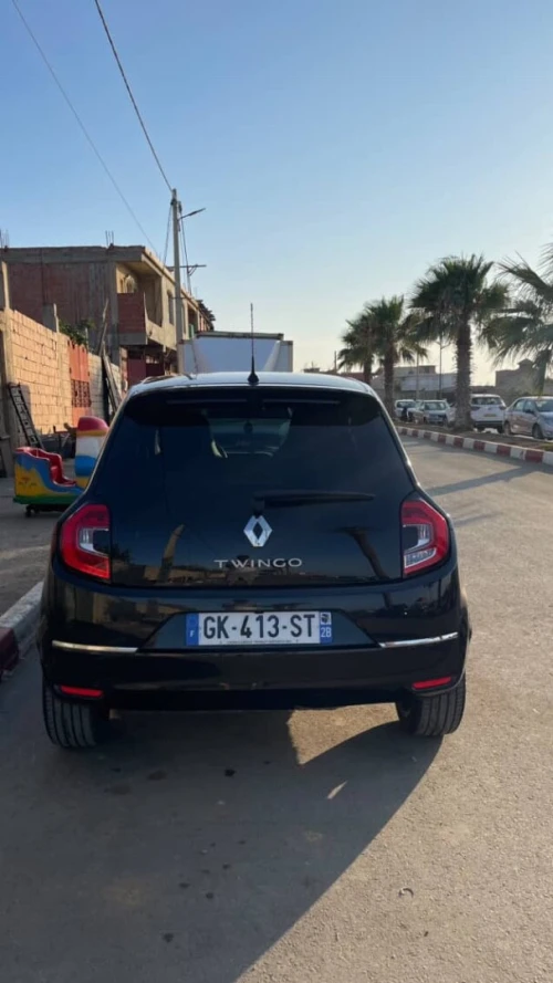 Renault Twingo 2022 Urban night