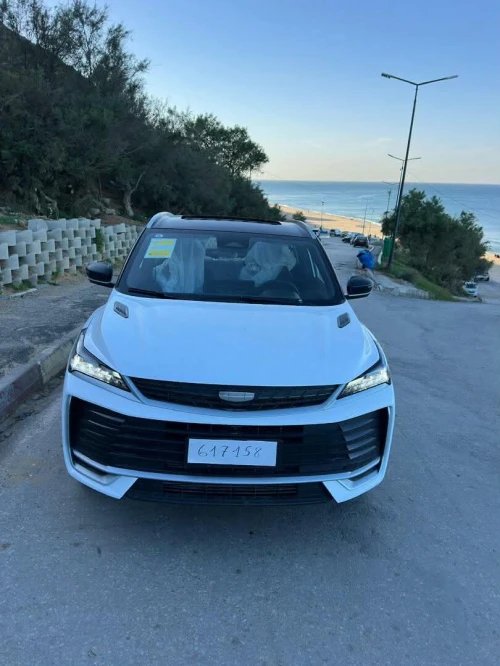 Geely Coolray 2025 