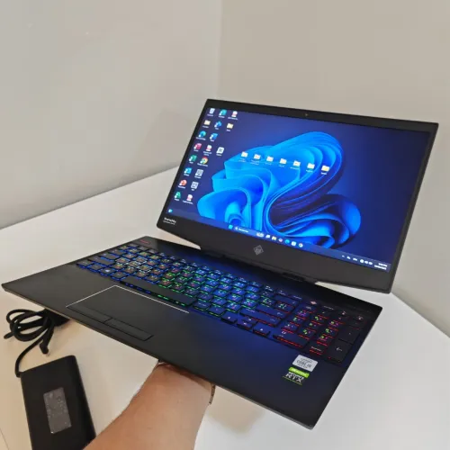 HP omen i9 16-1T RTX 2080 
