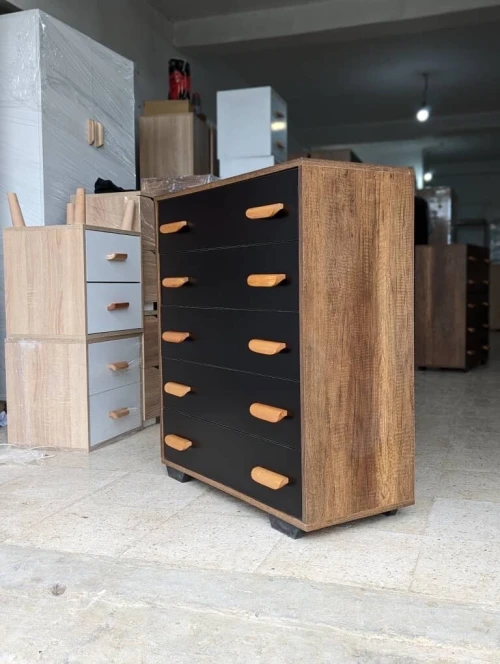 Commode de chambre 5- 7 tiroirs 