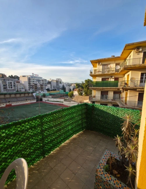 Location Appartement F2 Alger Hydra