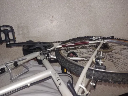 2 Velo caba de France (decathlon/Shimano)