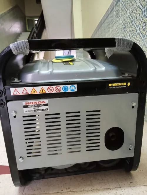 Groupe électrogène HONDA 5.5kva maximum 9 kva jamais utilisé