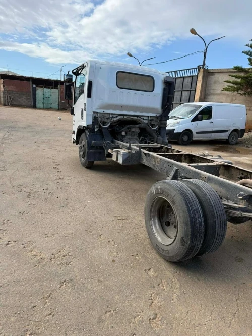 Isuzu Super jumbo 2013