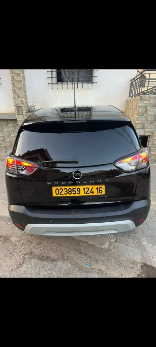 Opel Crossland 2024 