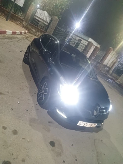 Renault Clio 4 2018 Limited 2