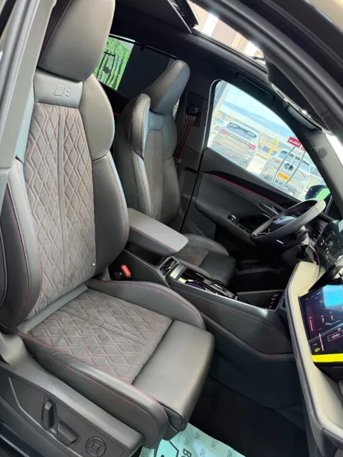 Audi Q5 2025 Sline