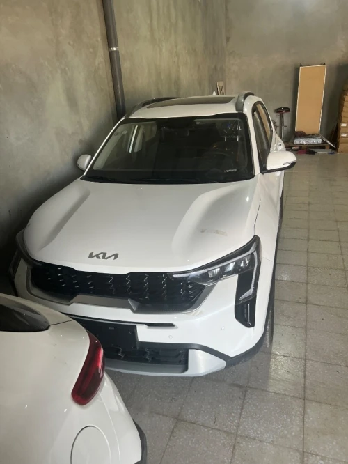 Kia Sonet  2025 Latoute