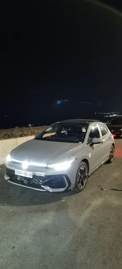 Volkswagen Golf 8 2025 Pro R-line