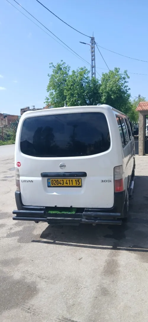 Nissan Urvan 2011