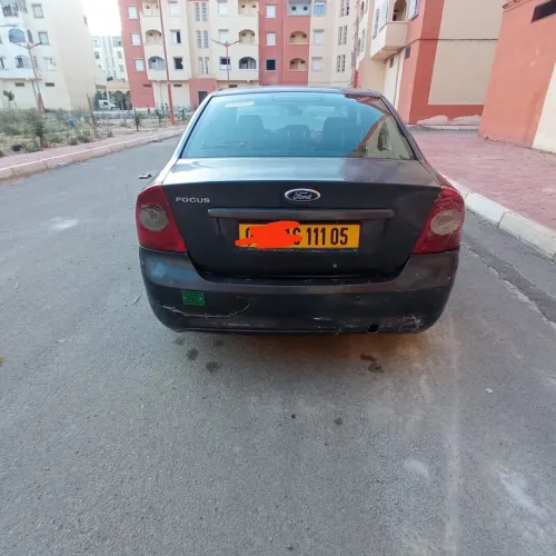 Ford Focus 4 portes 2011 Focus 4 portes