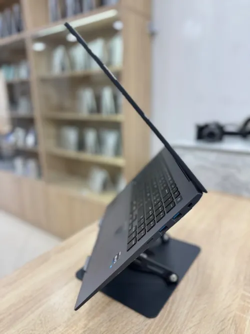 LG Gram 16  i5-1340P 16GB/512GB AZERTY 2.5K