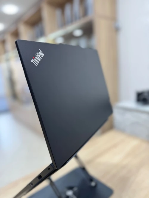 Lenovo ThinkPad E14 Gen 5 14 i5-1335U 16GB/512GB AZERTY